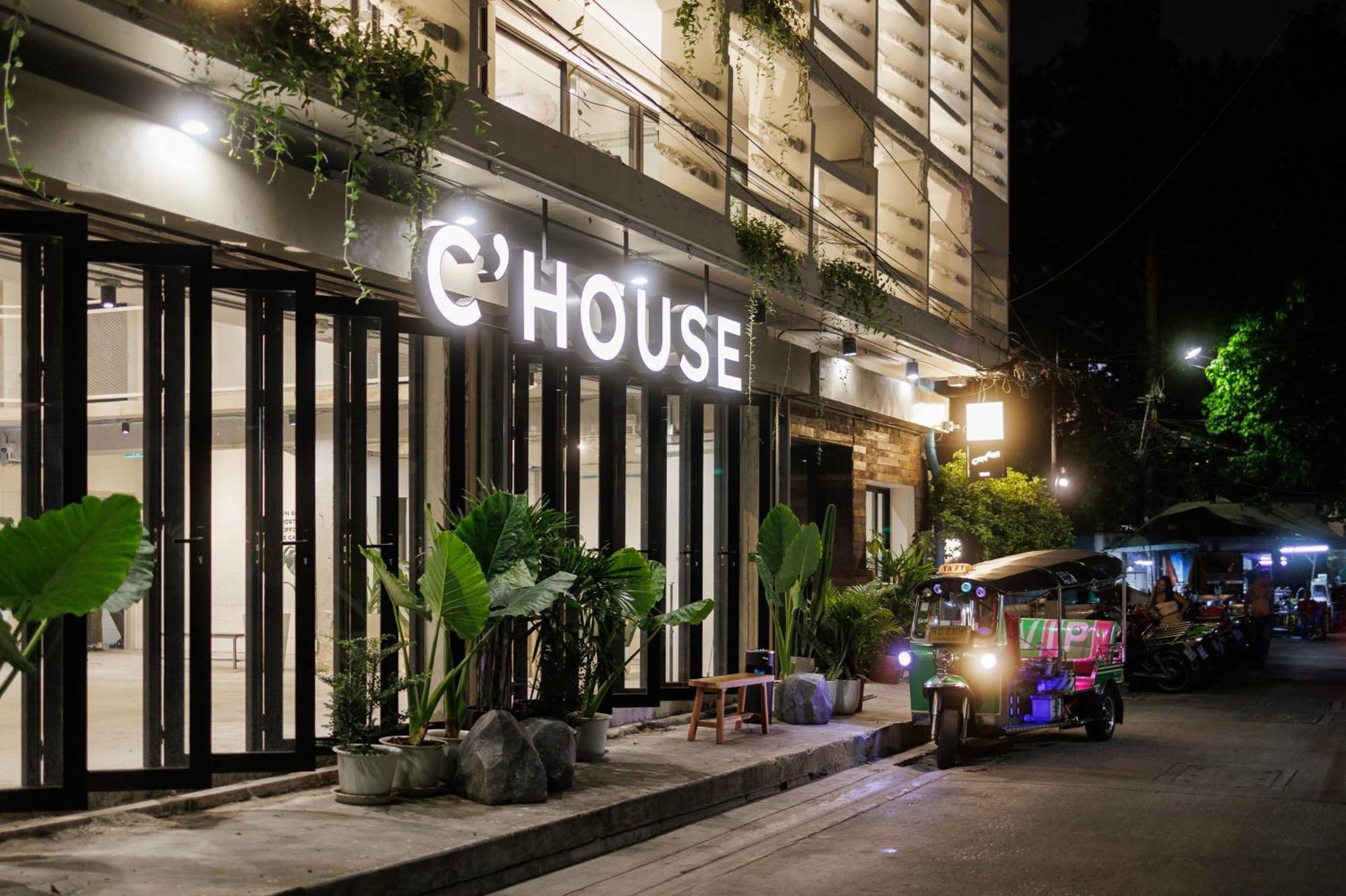 C'House Bangkok Hostel Exterior photo