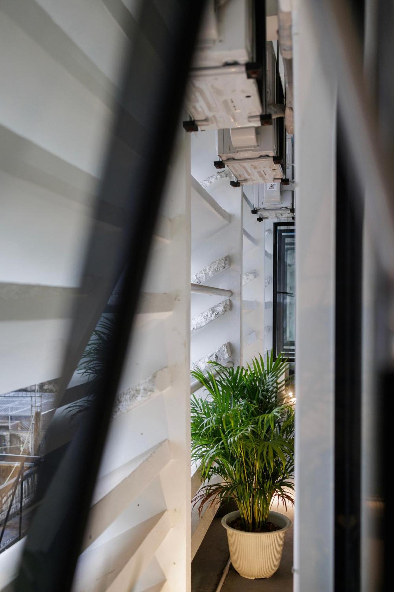 C'House Bangkok Hostel Exterior photo
